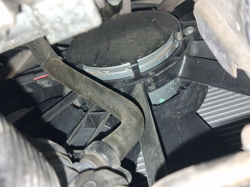 Recambio de electroventilador para opel grandland / grandland x (a18, p1uo) 1.5 turbo d (75) referencia OEM IAM 9836058380  