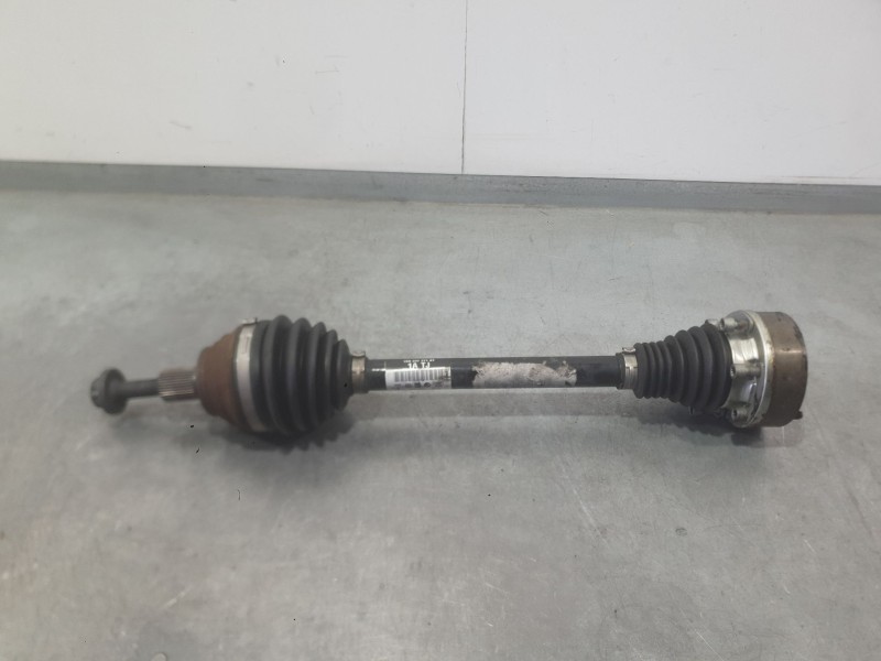 Recambio de transmision delantera izquierda para seat leon (1p1) 1.9 tdi referencia OEM IAM 5Q0407271B 1K0407271LB 