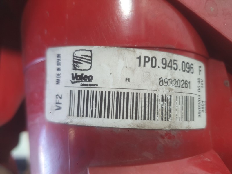 Recambio de piloto trasero derecho exterior para seat leon (1p1) 1.9 tdi referencia OEM IAM 1P0945112C  