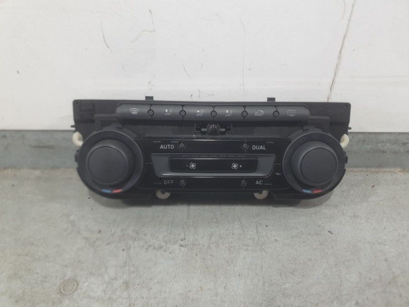 Recambio de mando climatizador para seat leon (1p1) 1.9 tdi referencia OEM IAM 1P0907044 1P0907044 1UQ 