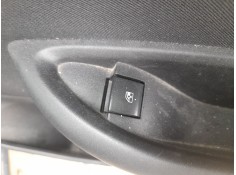 MANDO ELEVALUNAS TRASERO DERECHO 13408452 