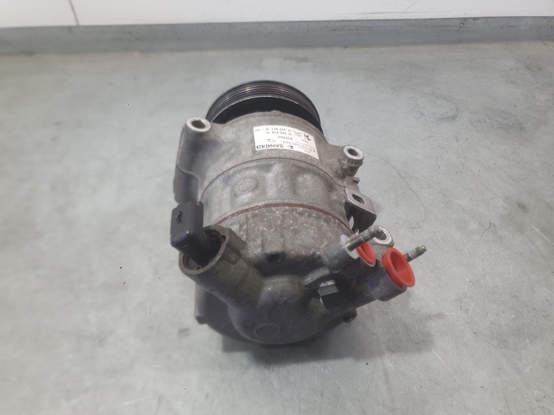 Recambio de compresor aire acondicionado para peugeot 308 ii (lb_, lp_, lw_, lh_, l3_) 1.5 bluehdi 100 referencia OEM IAM 981519