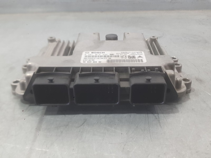 Recambio de centralita motor uce para peugeot 3008 i monospace (0u_) 1.6 hdi referencia OEM IAM 1610170080  