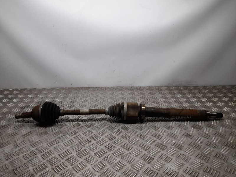 Recambio de transmision delantera derecha para ford fiesta (ccn) trend referencia OEM IAM CV173B436BD  