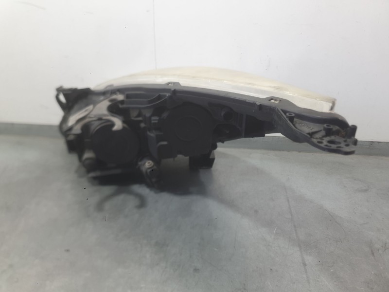 Recambio de faro derecho para peugeot 3008 i monospace (0u_) 1.6 hdi referencia OEM IAM 6206N9  