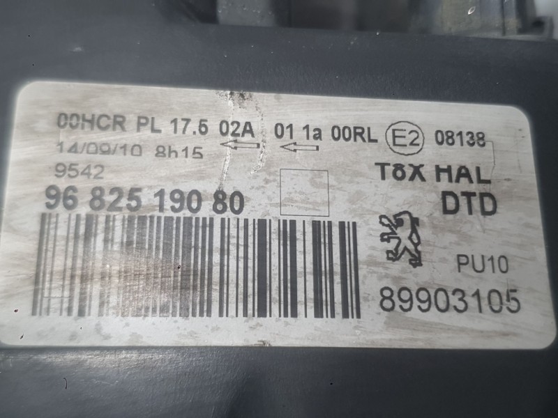 Recambio de faro derecho para peugeot 3008 i monospace (0u_) 1.6 hdi referencia OEM IAM 6206N9  