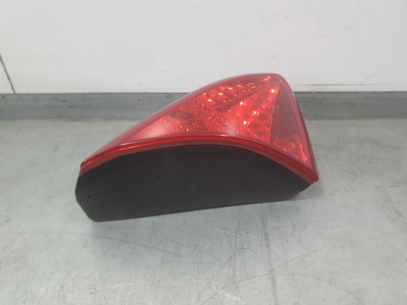 Recambio de piloto trasero izquierdo interior para peugeot 3008 i monospace (0u_) 1.6 hdi referencia OEM IAM 6350HE  