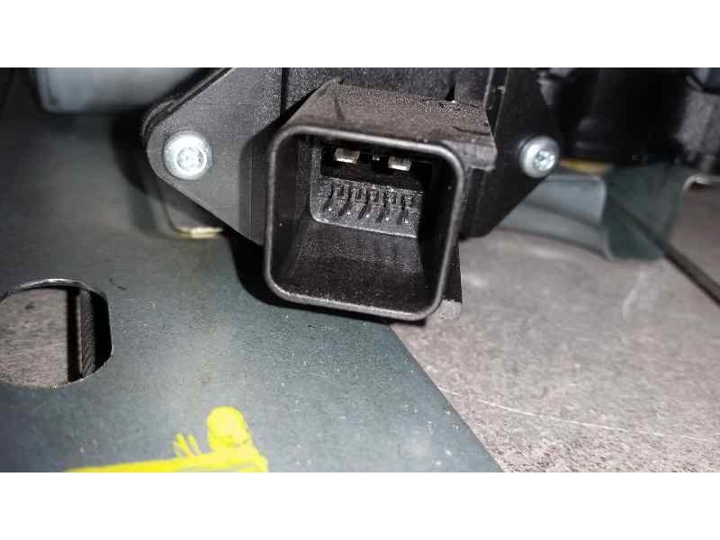 Recambio de elevalunas trasero izquierdo para opel astra j sports tourer sportive referencia OEM IAM  7 PINS ELECTRICO