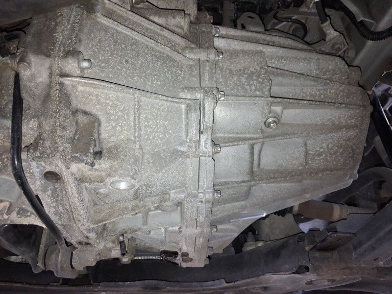 Recambio de caja cambios para renault megane iv hatchback (b9a/m/n_) 1.5 dci 110 (b9a3) referencia OEM IAM 320101020R  