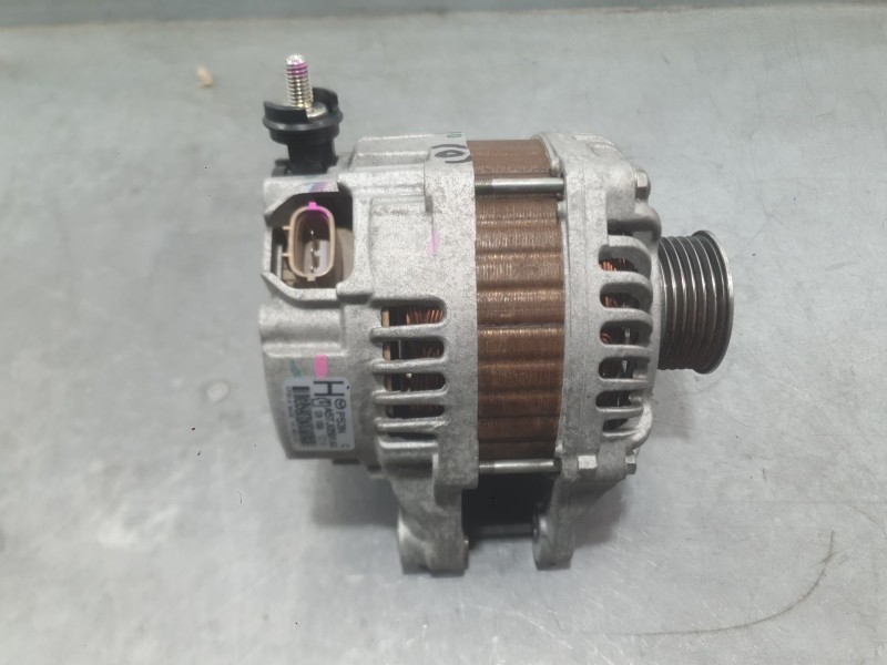 Recambio de alternador para mazda 3 lim. () black tech edition referencia OEM IAM PE0118300  
