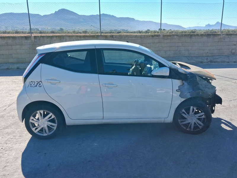 toyota aygo (_b4_) del año 2016