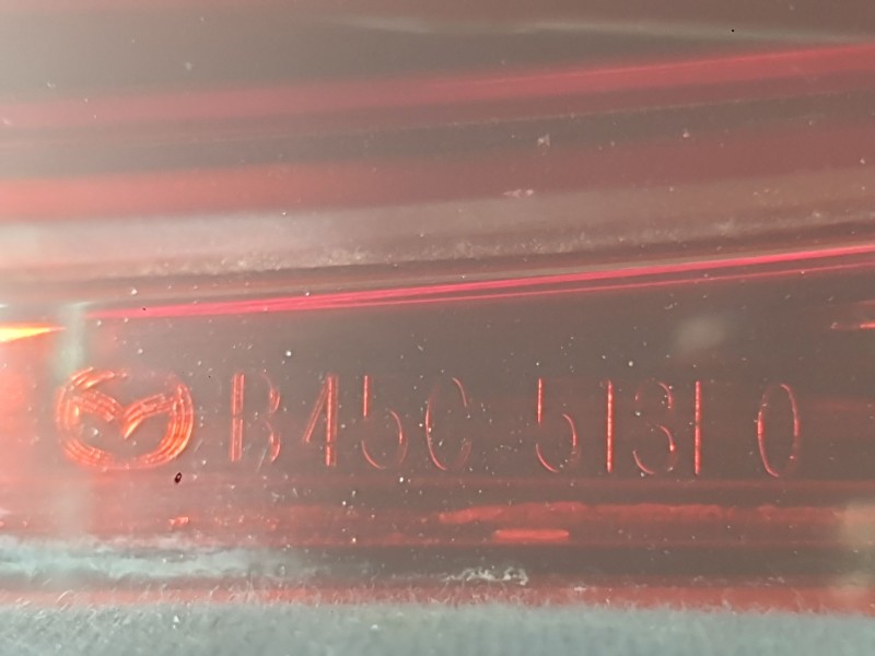 Recambio de piloto trasero izquierdo para mazda 3 lim. () black tech edition referencia OEM IAM BJF2513G0D  