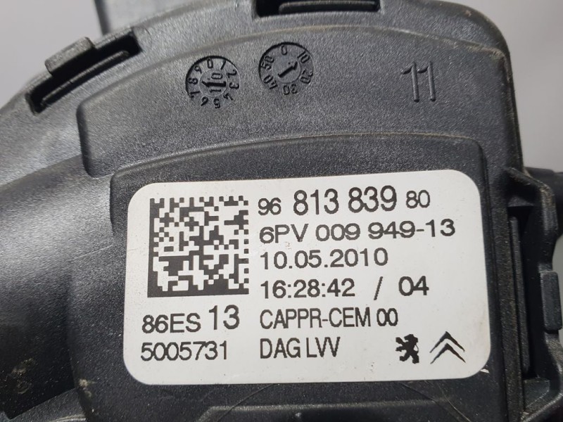 Recambio de potenciometro pedal para citroën c3 picasso sx referencia OEM IAM 9681383980 6PV00994913 
