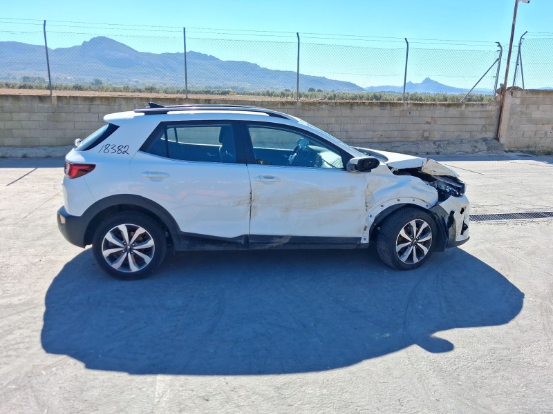 kia stonic (yb) del año 2021