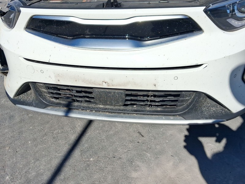 Recambio de rejilla delantera para kia stonic (yb) 1.0 t-gdi eco-dynamics+ referencia OEM IAM 86560H8400  