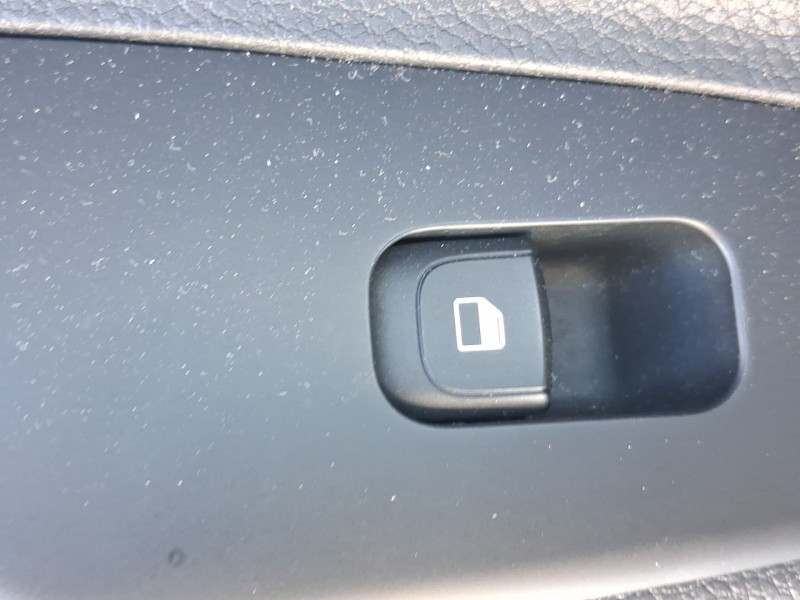 Recambio de mando elevalunas trasero izquierdo para kia stonic (yb) 1.0 t-gdi eco-dynamics+ referencia OEM IAM 93576H8000  