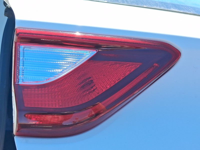 Recambio de piloto trasero izquierdo interior para kia stonic (yb) 1.0 t-gdi eco-dynamics+ referencia OEM IAM 92403H8400  