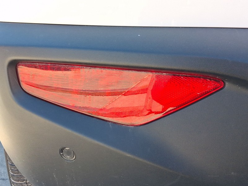 Recambio de piloto trasero izquierdo paragolpes para kia stonic (yb) 1.0 t-gdi eco-dynamics+ referencia OEM IAM 92405H8410  