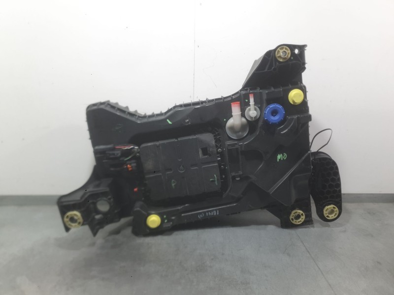 Recambio de deposito adblue para peugeot 3008 ii suv (mc_, mr_, mj_, m4_) 1.5 bluehdi 130 referencia OEM IAM 9810666280  