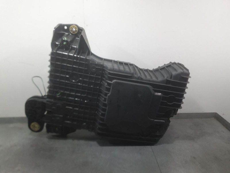 Recambio de deposito adblue para peugeot 3008 ii suv (mc_, mr_, mj_, m4_) 1.5 bluehdi 130 referencia OEM IAM 9810666280  