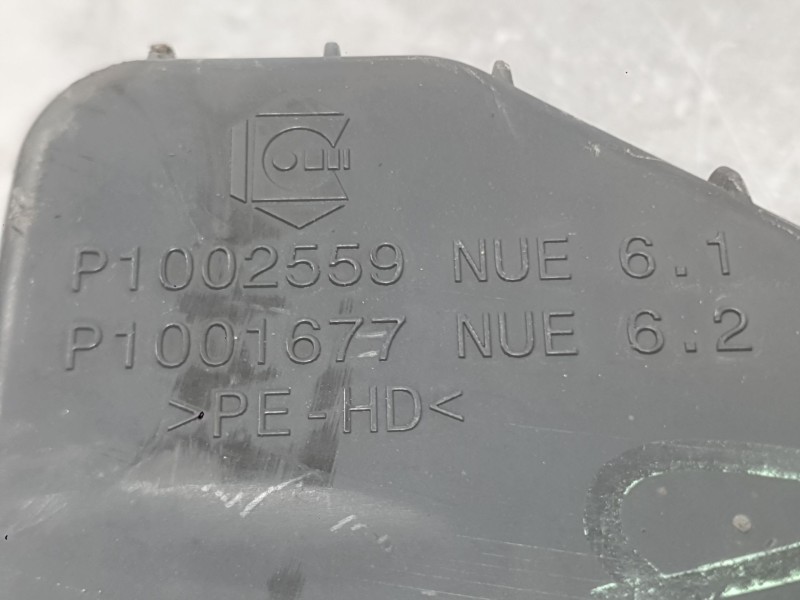 Recambio de deposito adblue para peugeot 3008 ii suv (mc_, mr_, mj_, m4_) 1.5 bluehdi 130 referencia OEM IAM 9810666280  