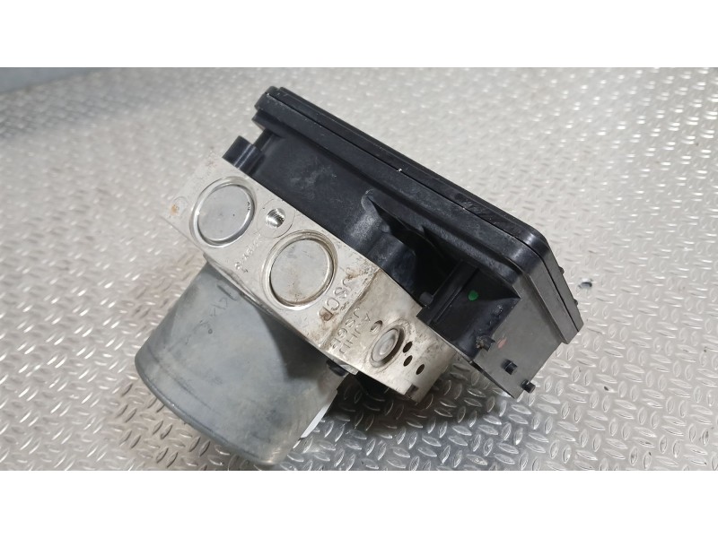 Recambio de abs para kia sportage iii (sl) 1.7 crdi referencia OEM IAM 589203U300  
