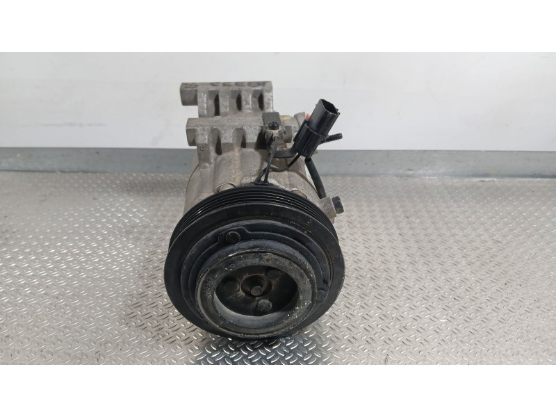 Recambio de compresor aire acondicionado para kia sportage iii (sl) 1.7 crdi referencia OEM IAM 977012Y100  