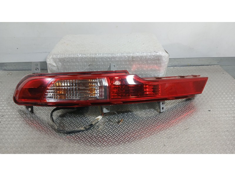 Recambio de piloto trasero izquierdo paragolpes para kia sportage iii (sl) 1.7 crdi referencia OEM IAM 924053U300  