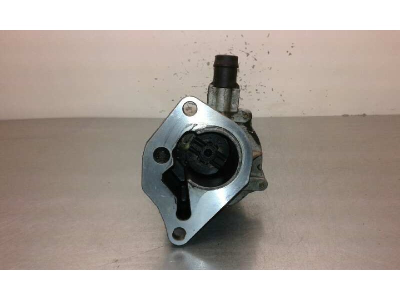 Recambio de depresor freno / bomba vacio para renault clio ii fase ii (b/cb0) 1.5 dci diesel referencia OEM IAM 72238912 8200113