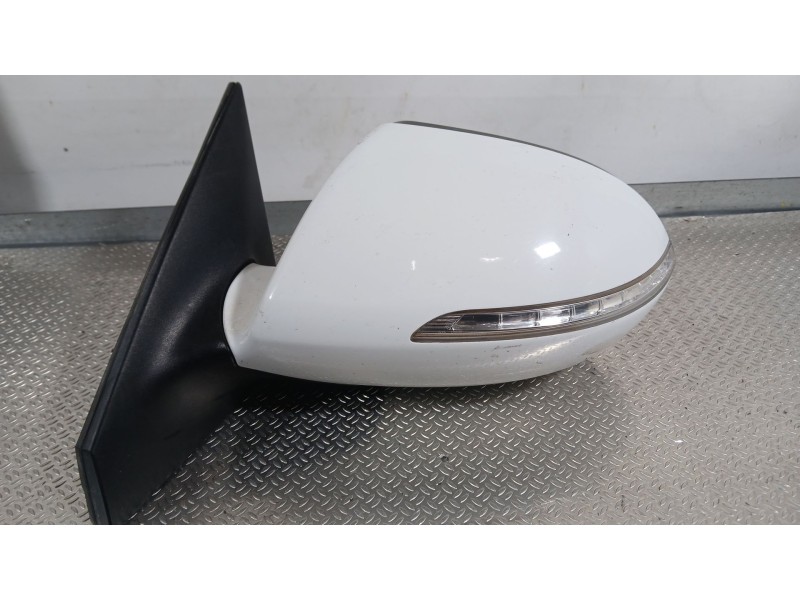 Recambio de retrovisor izquierdo para kia sportage iii (sl) 1.7 crdi referencia OEM IAM 876103W211  