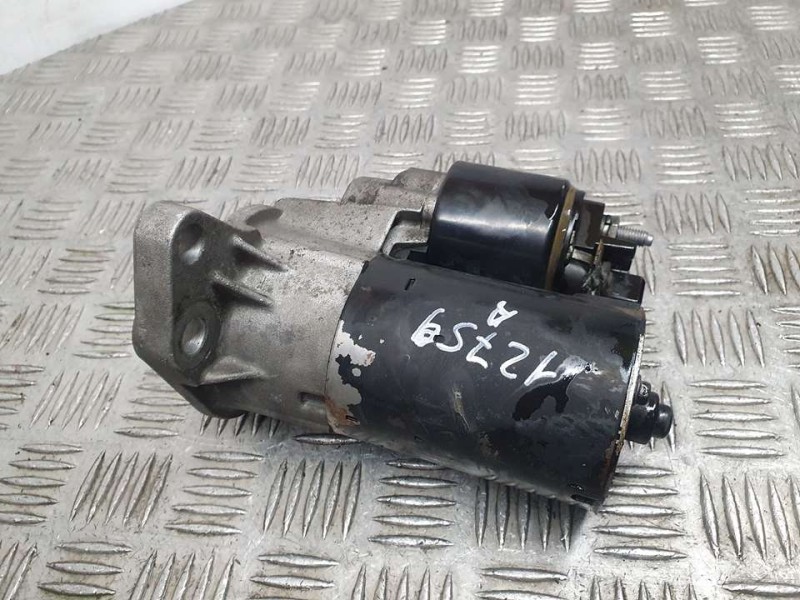 Recambio de motor arranque para volkswagen golf iv berlina (1j1) básico referencia OEM IAM 020911023F 0001121006 BOSCH