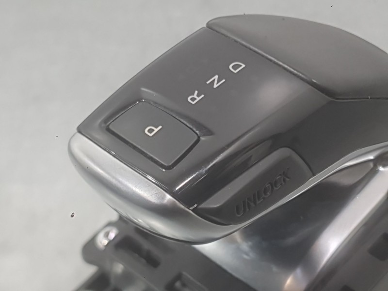 Recambio de palanca cambio para peugeot 3008 ii suv (mc_, mr_, mj_, m4_) 1.5 bluehdi 130 referencia OEM IAM 1631888180  