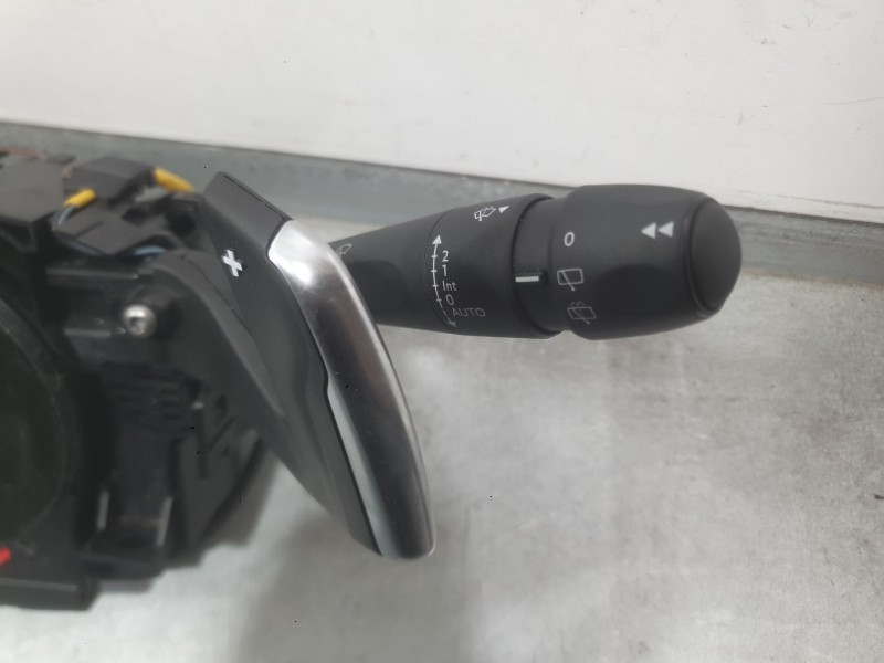 Recambio de mando luces y limpia para peugeot 3008 ii suv (mc_, mr_, mj_, m4_) 1.5 bluehdi 130 referencia OEM IAM 98312537ZD  