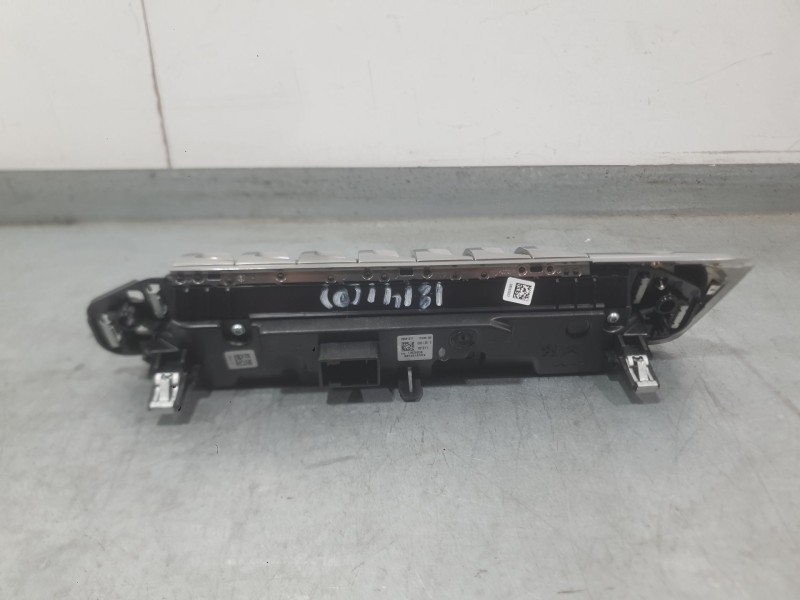 Recambio de mando climatizador para peugeot 3008 ii suv (mc_, mr_, mj_, m4_) 1.5 bluehdi 130 referencia OEM IAM 98106111ZD  