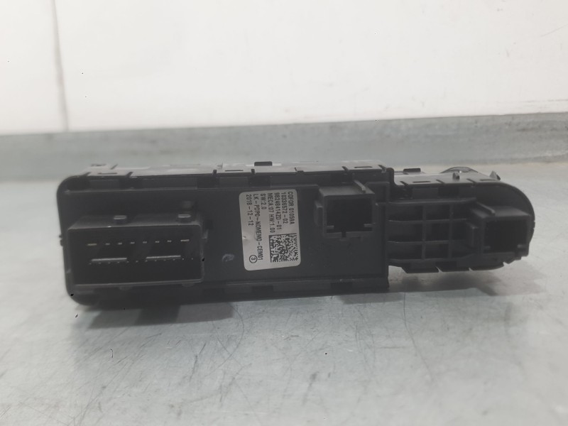 Recambio de mando elevalunas delantero izquierdo para peugeot 3008 ii suv (mc_, mr_, mj_, m4_) 1.5 bluehdi 130 referencia OEM IA