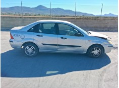 FORD FOCUS I SEDÁN (DFW)