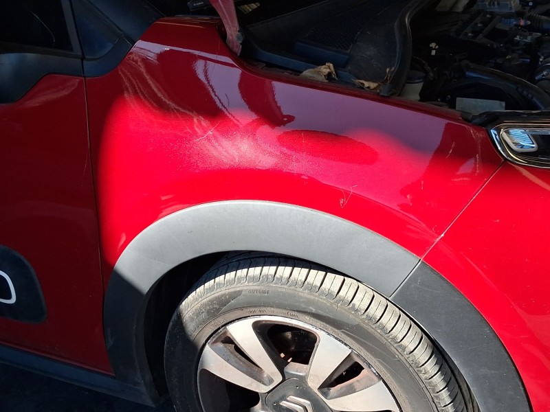 Recambio de aleta delantera derecha para citroën c3 iii (sx) 1.6 bluehdi 75 referencia OEM IAM 9812868980  