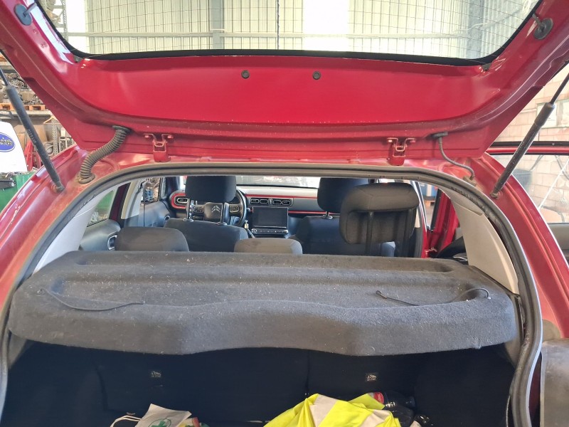 Recambio de bandeja trasera para citroën c3 iii (sx) 1.6 bluehdi 75 referencia OEM IAM 98133519ZD  