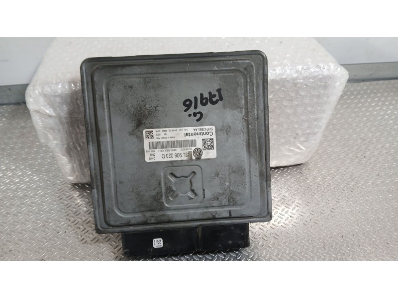 Recambio de centralita motor uce para volkswagen polo v (6r1, 6c1) 1.6 tdi referencia OEM IAM 03L990990S  