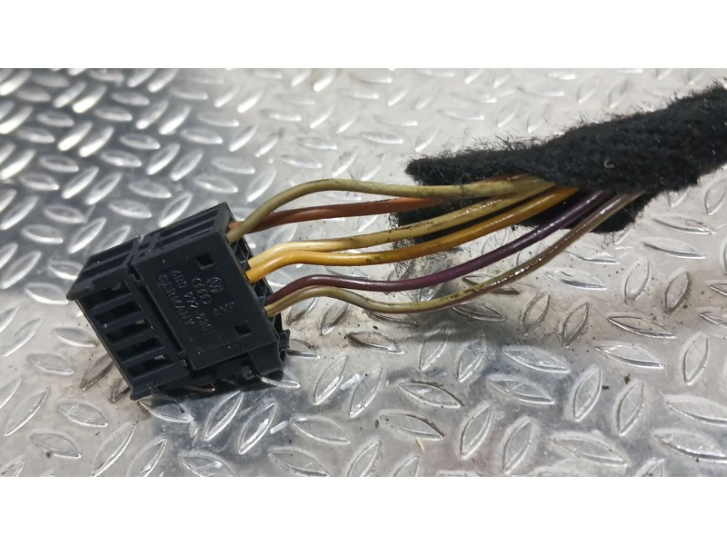 Recambio de retrovisor derecho para volkswagen polo v (6r1, 6c1) 1.6 tdi referencia OEM IAM 6C1857508A9B9  