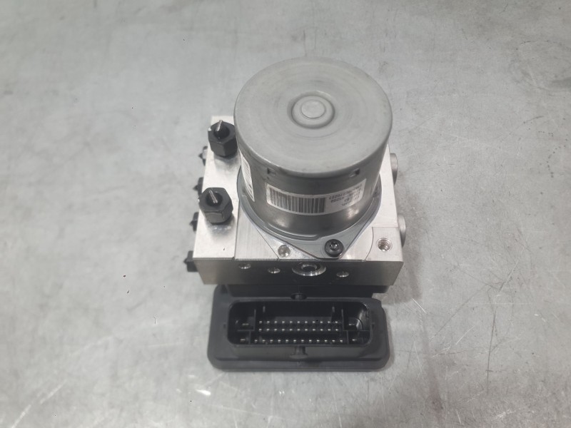 Recambio de abs para hyundai i20 ii (gb, ib) 1.2 referencia OEM IAM 58920C8250  