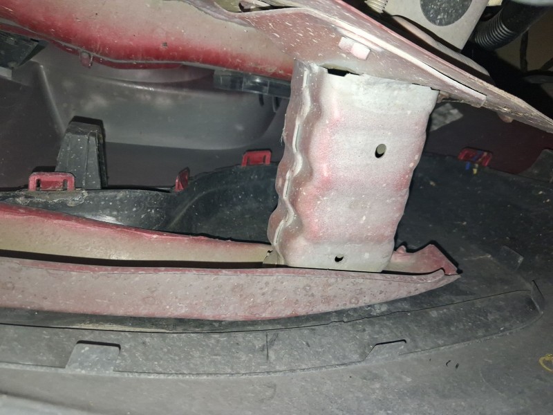 Recambio de refuerzo paragolpes trasero para citroën c3 iii (sx) 1.6 bluehdi 75 referencia OEM IAM 9672808280  