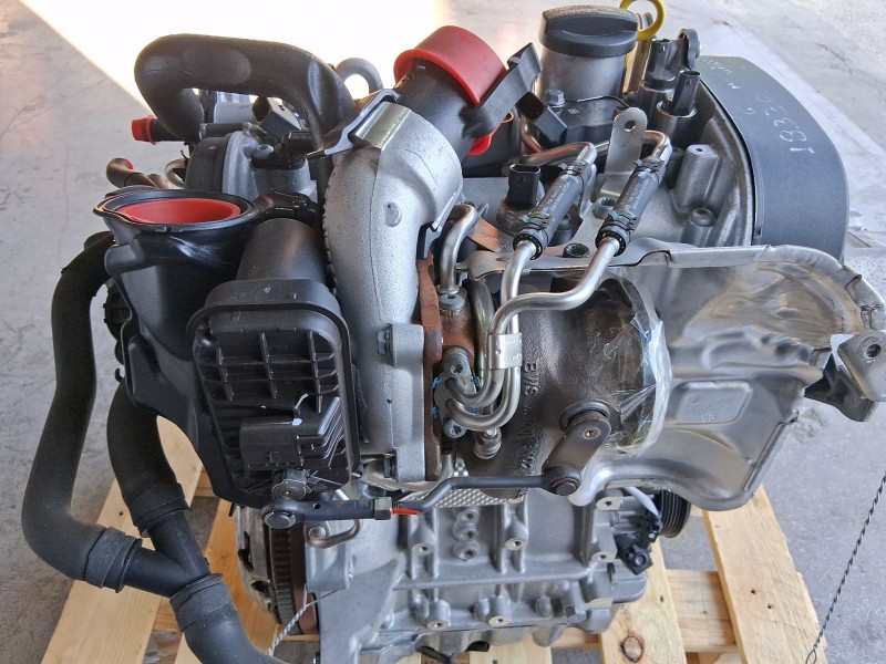 Recambio de motor completo para seat arona (kj7, kjp) 1.0 tsi referencia OEM IAM DKLA 04C100098K 