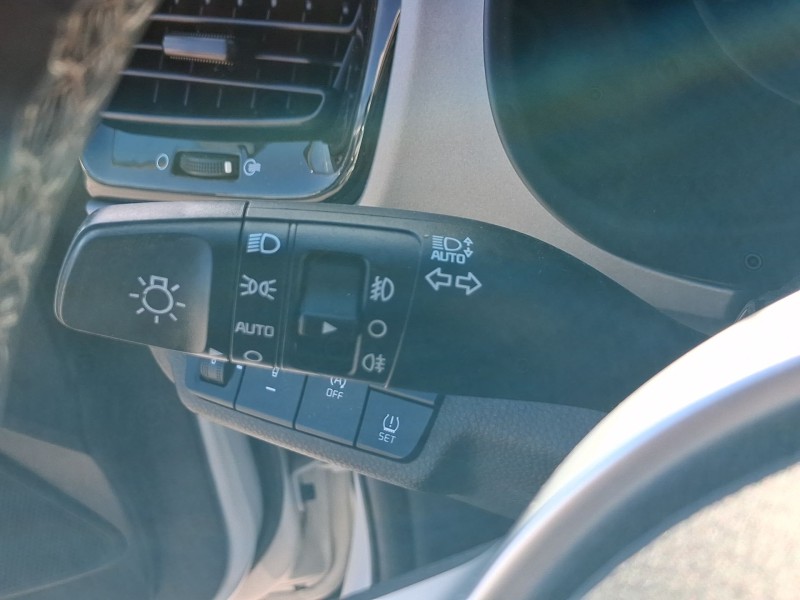 Recambio de mando luces y limpia para kia stonic (yb) 1.0 t-gdi eco-dynamics+ referencia OEM IAM 93403H8960  