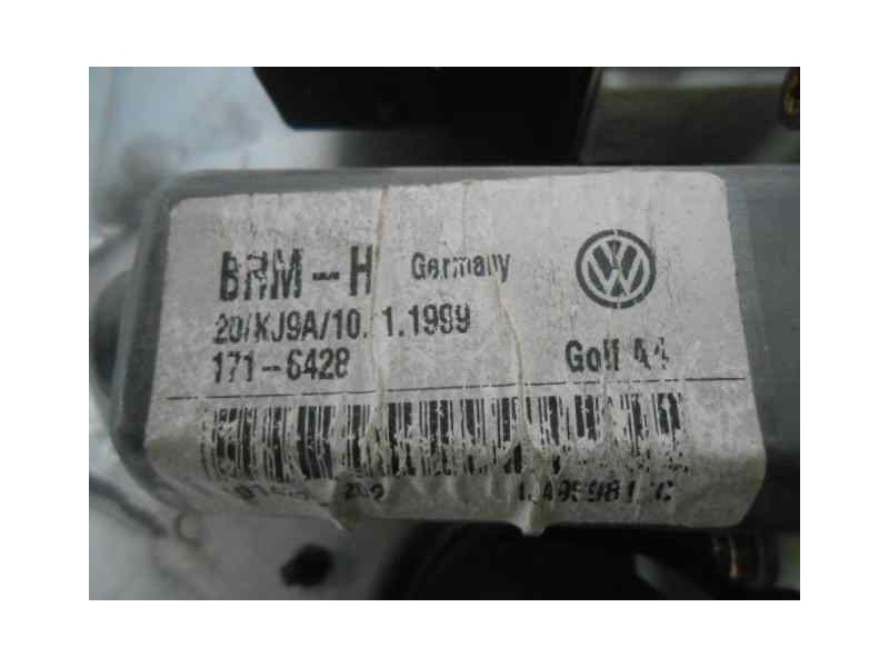 Recambio de elevalunas trasero derecho para volkswagen golf iv berlina (1j1) 25 aniversario referencia OEM IAM 1J4839730G  