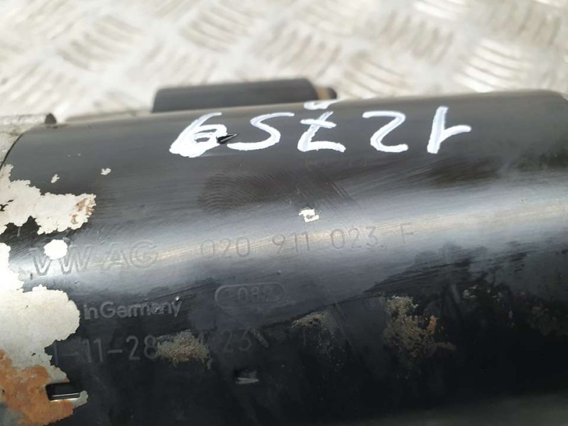Recambio de motor arranque para volkswagen golf iv berlina (1j1) básico referencia OEM IAM 020911023F 0001121006 BOSCH