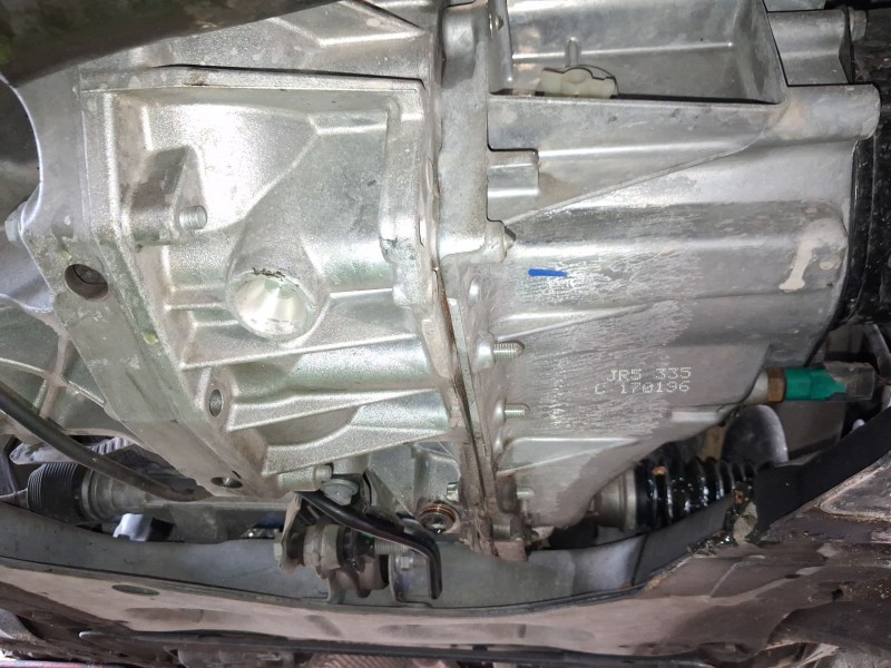 Recambio de caja cambios para renault clio iv (bh_) 1.5 dci 75 referencia OEM IAM JR5335 320101898R 8201601160