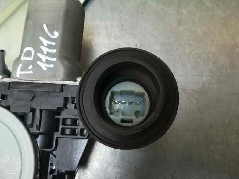 Recambio de elevalunas trasero derecho para toyota rav 4 active referencia OEM IAM   ELECTRICO 6 PINS