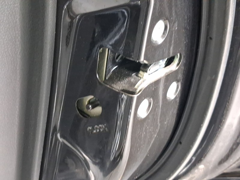 Recambio de cerradura puerta trasera derecha para nissan juke (f15) 1.2 dig-t referencia OEM IAM 825001KA2A  