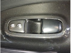 MANDO ELEVALUNAS DELANTERO DERECHO 254111KA5A 